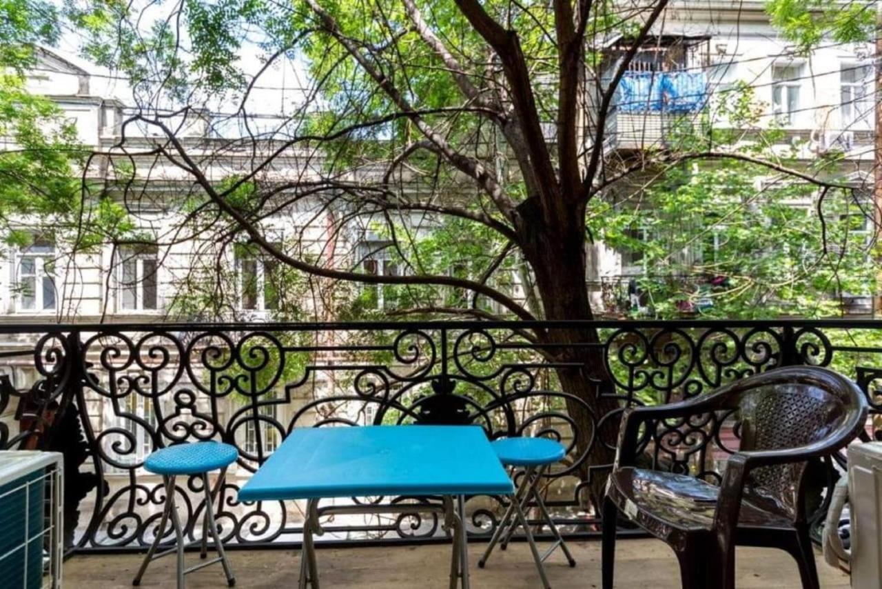 Crypto Hotel Tbilisi Buitenkant foto